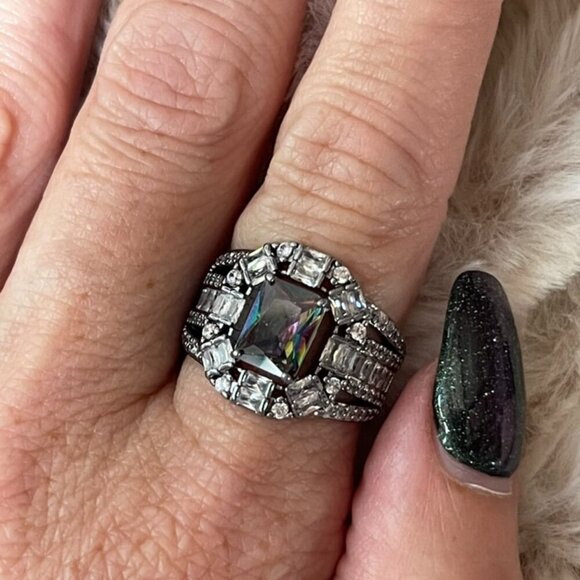 Bomb Party June 2025 Alexandrite Ring Size 6 - Picture 1 of 3